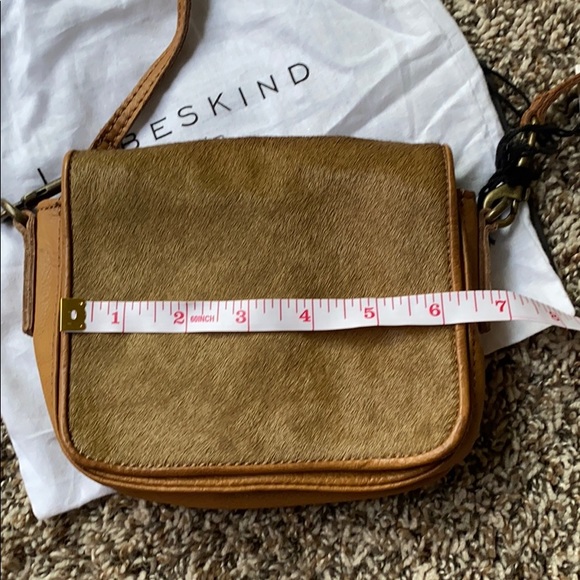 LIEBESKIND Small Brown Leather Cross-Body Purse - Picture 7 of 12